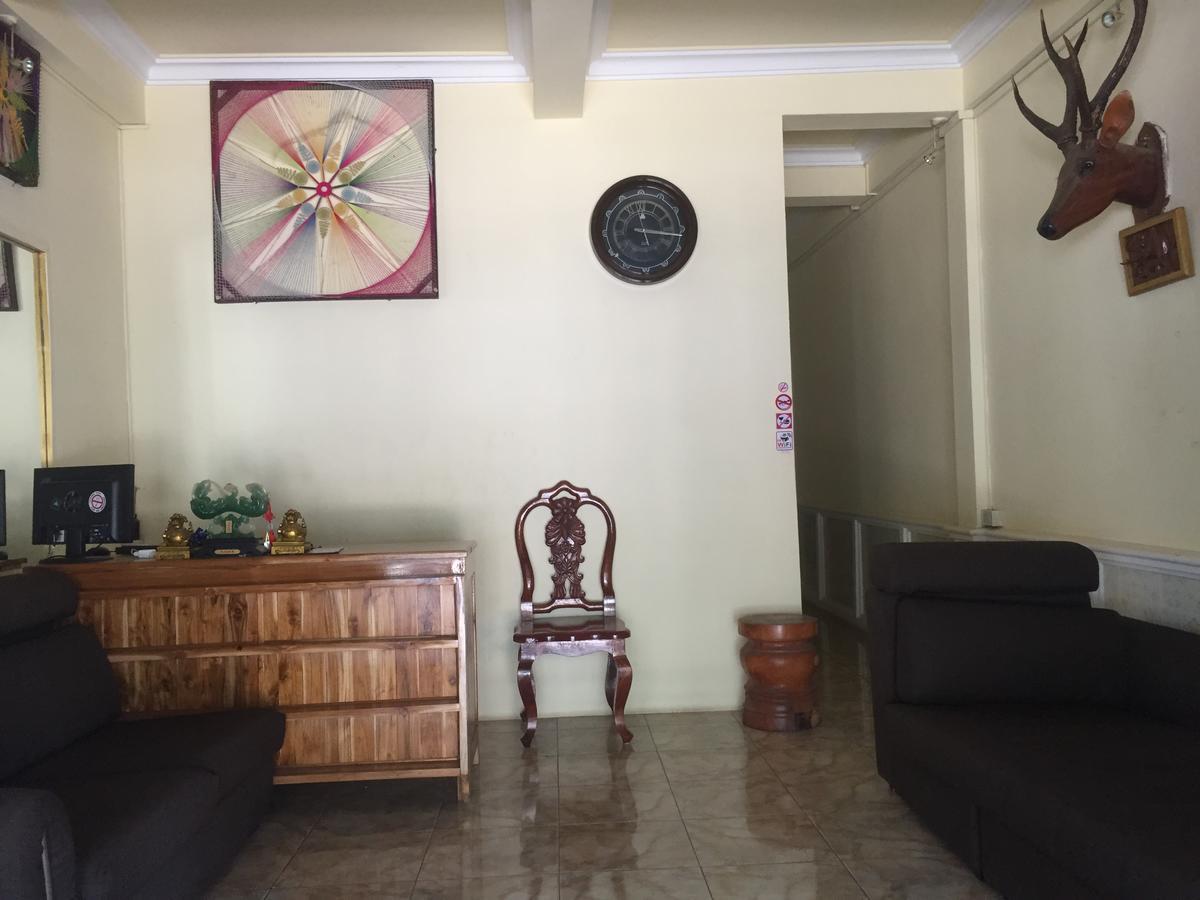 Viengchalern Guesthouse Luang Prabang Extérieur photo