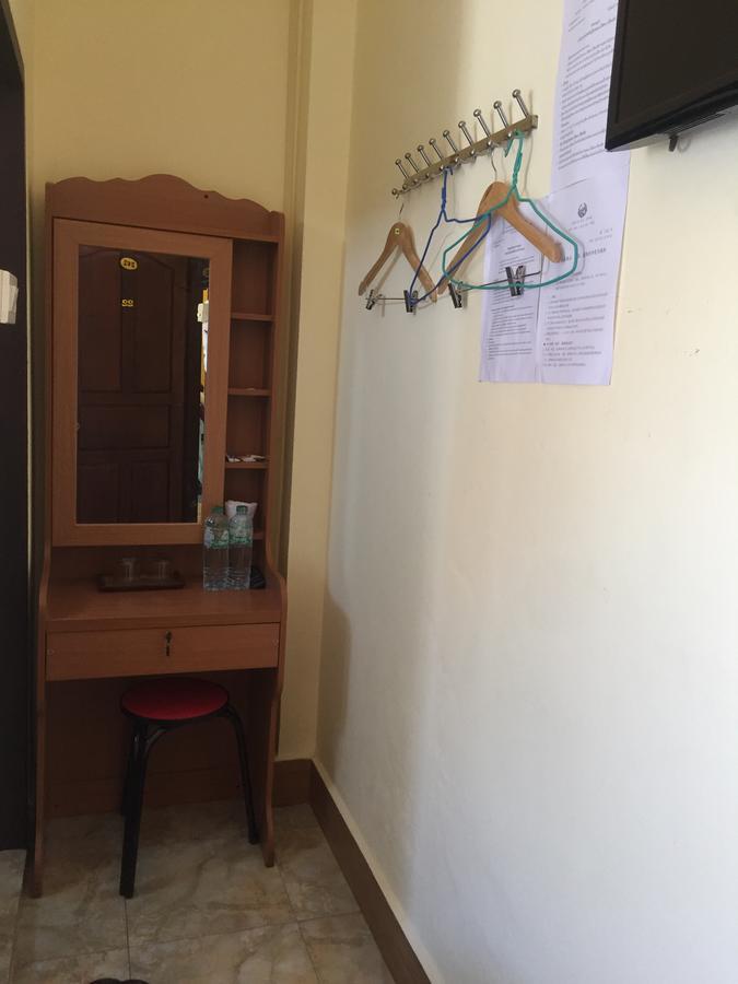 Viengchalern Guesthouse Luang Prabang Extérieur photo